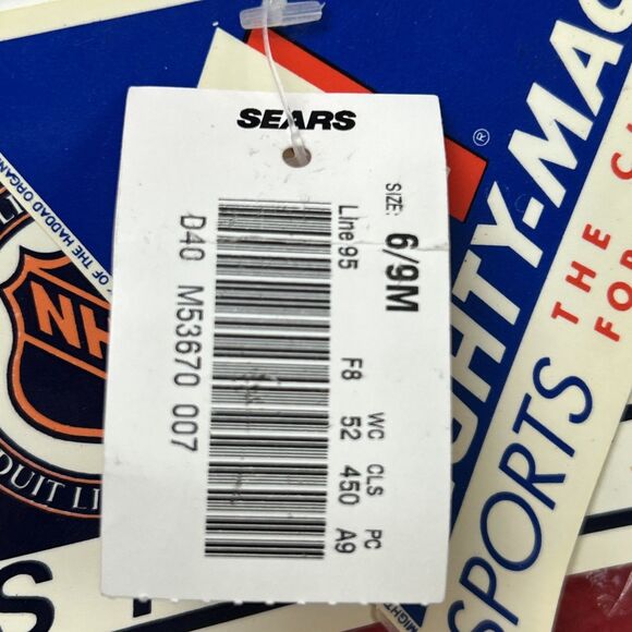 Sold
NWT Mighty Mac Sears 6/9 Months Body Suit With Hat Detroit Red Wings NHL - Picture 9 of 14